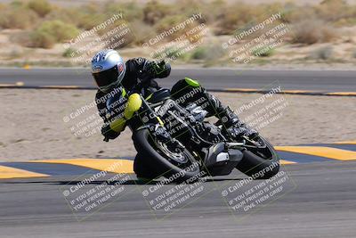 media/Oct-01-2023-SoCal Trackdays (Sun) [[4c570cc352]]/Turn 16 (120pm)/
